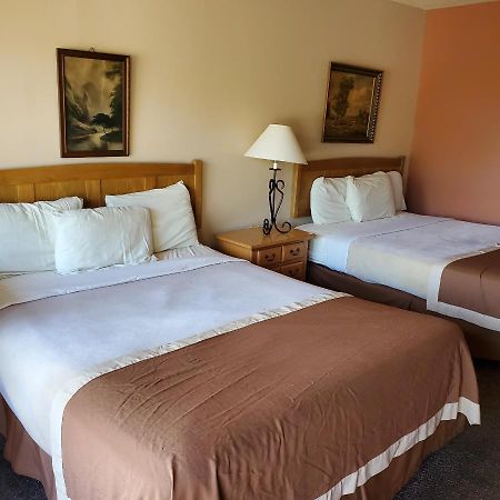Outback Roadhouse Motel & Suites Branson Eksteriør billede