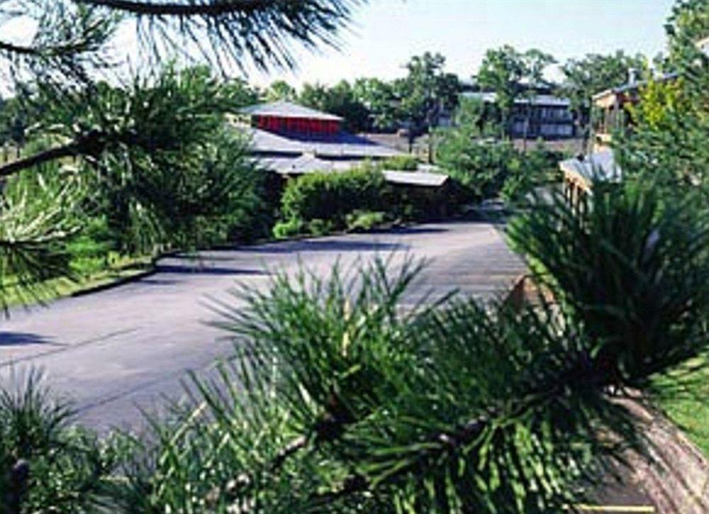 Outback Roadhouse Motel & Suites Branson Eksteriør billede