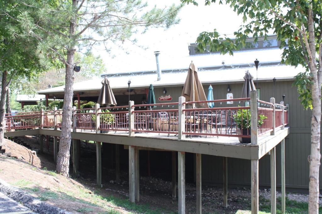 Outback Roadhouse Motel & Suites Branson Eksteriør billede