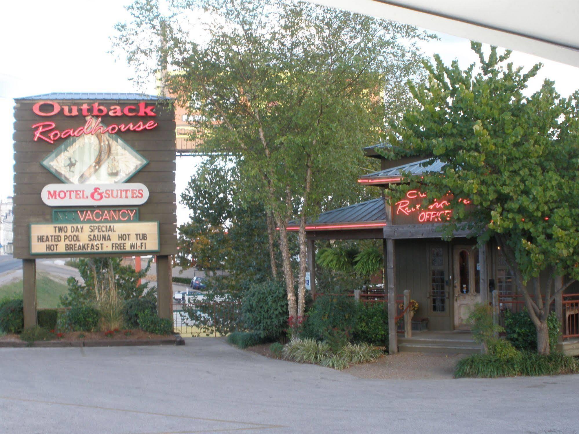 Outback Roadhouse Motel & Suites Branson Eksteriør billede